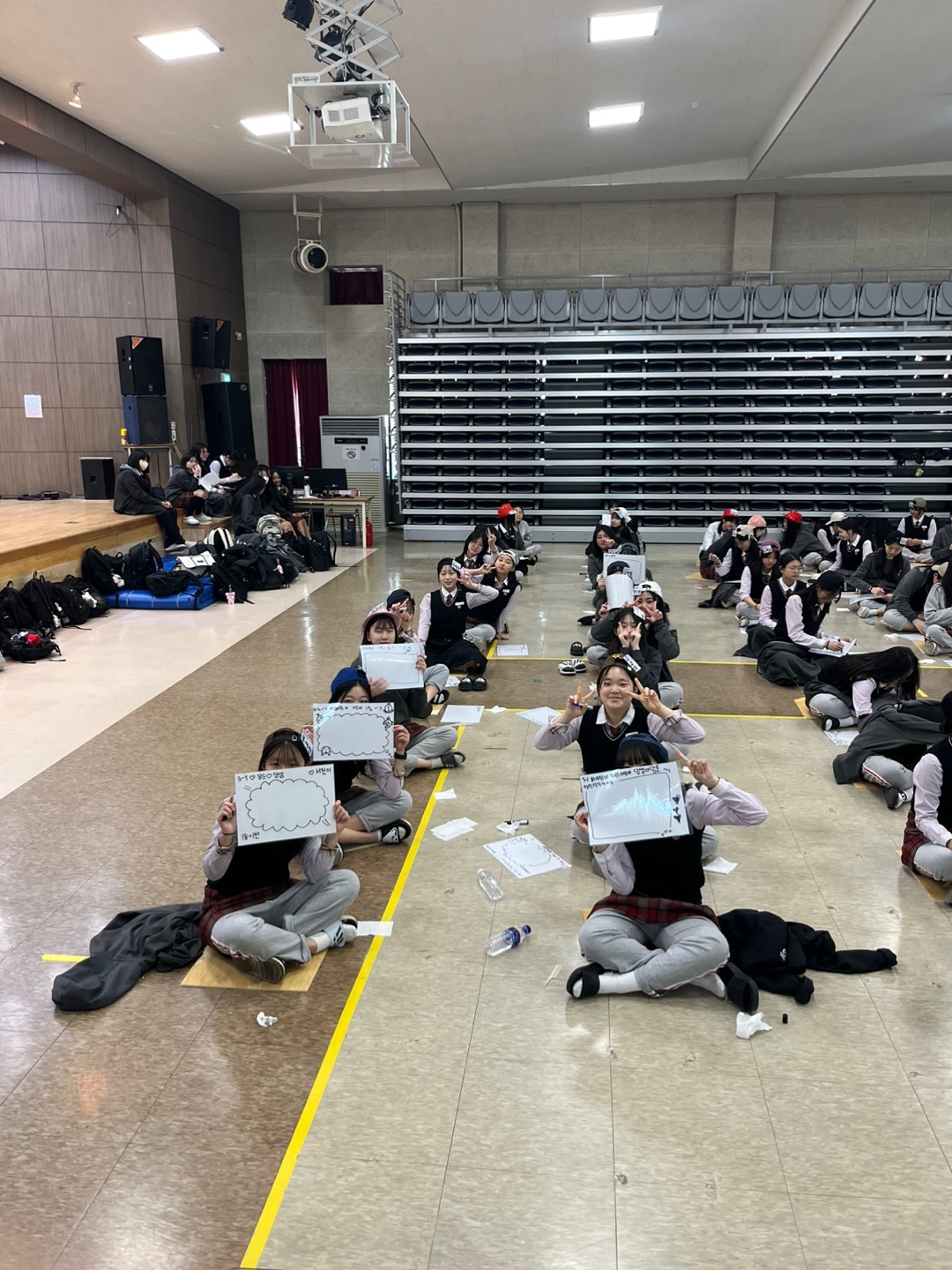 250410 3학년 독서골든벨 (4).jpg